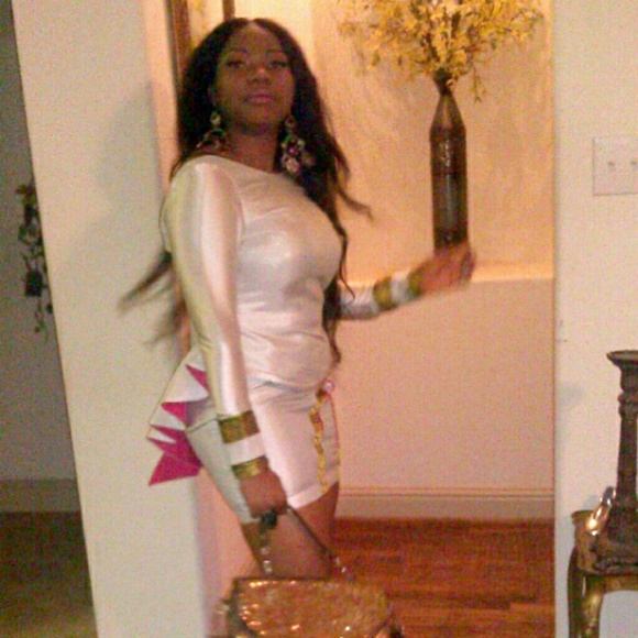 Meet your Posher, Princess - Picture 8 of 10